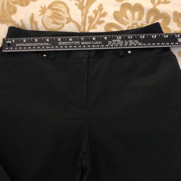 Jones NewYork Capris - Picture 6 of 7